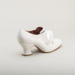American Duchess Pompadour Women's 18th Century Shoes Wide (Ivory) -StrideOne Store pompadour 18th century shoes ivory 20 4 a0c0a20d 8374 4955 bf26 5c14a96b33e1