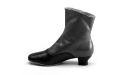 American Duchess Renoir Women's Victorian Button Boots (Merlot/Black) -StrideOne Store renoir merlot black label no display