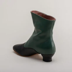 American Duchess Renoir Women's Victorian Button Boots (Green/Black) -StrideOne Store renoir victorian button boots green black 6
