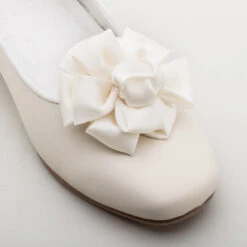 American Duchess Small Satin Rose Shoe Clips -StrideOne Store satin shoe clips ivory 3