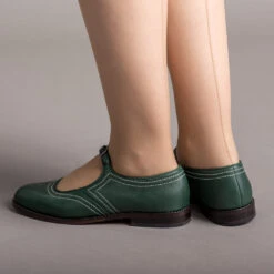 American Duchess Wednesday Women's Vintage Mary Jane Shoes (Green) -StrideOne Store wednesday vintage mary jane shoes green of 3